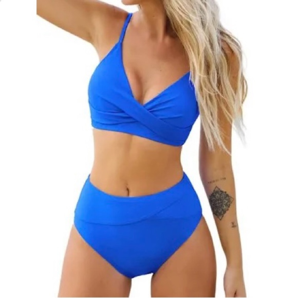 NWT🦋Cupshe Bikinis Women's Blue Bathing Suit V Neck Size XL
